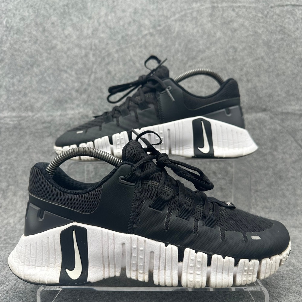 Nike Free Metcon 5 Womens 8.5 Black Anthracite Cross Training Shoes DV3950-001